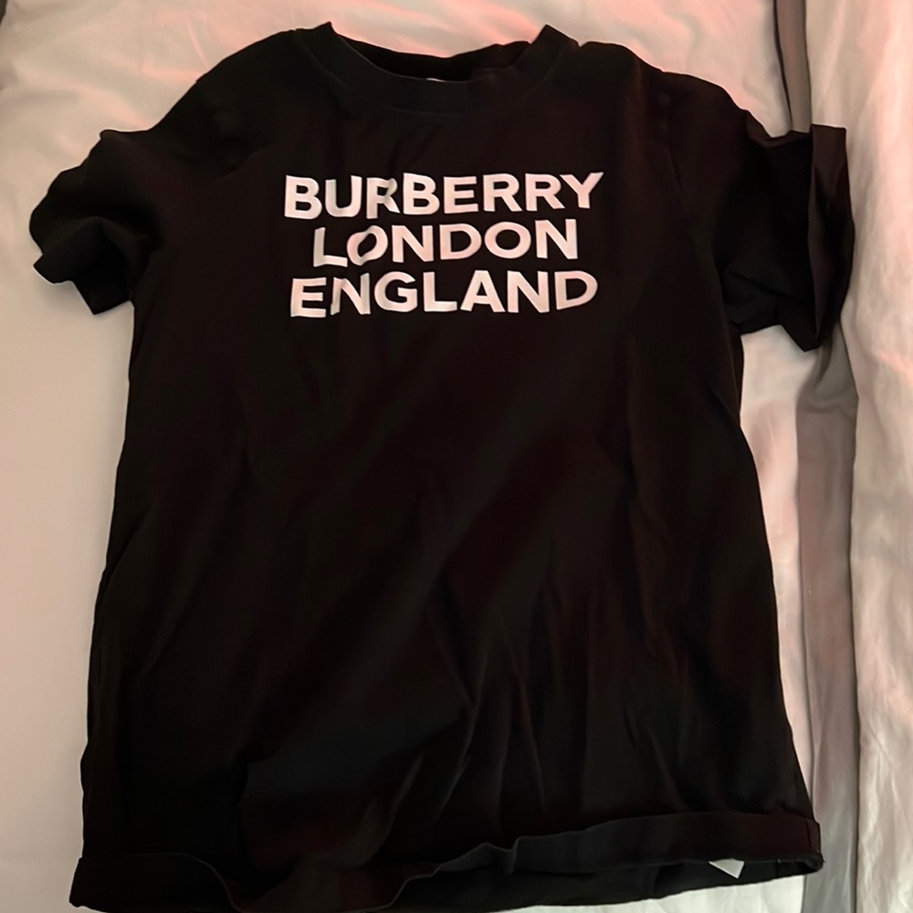 Kids Burberry shirt